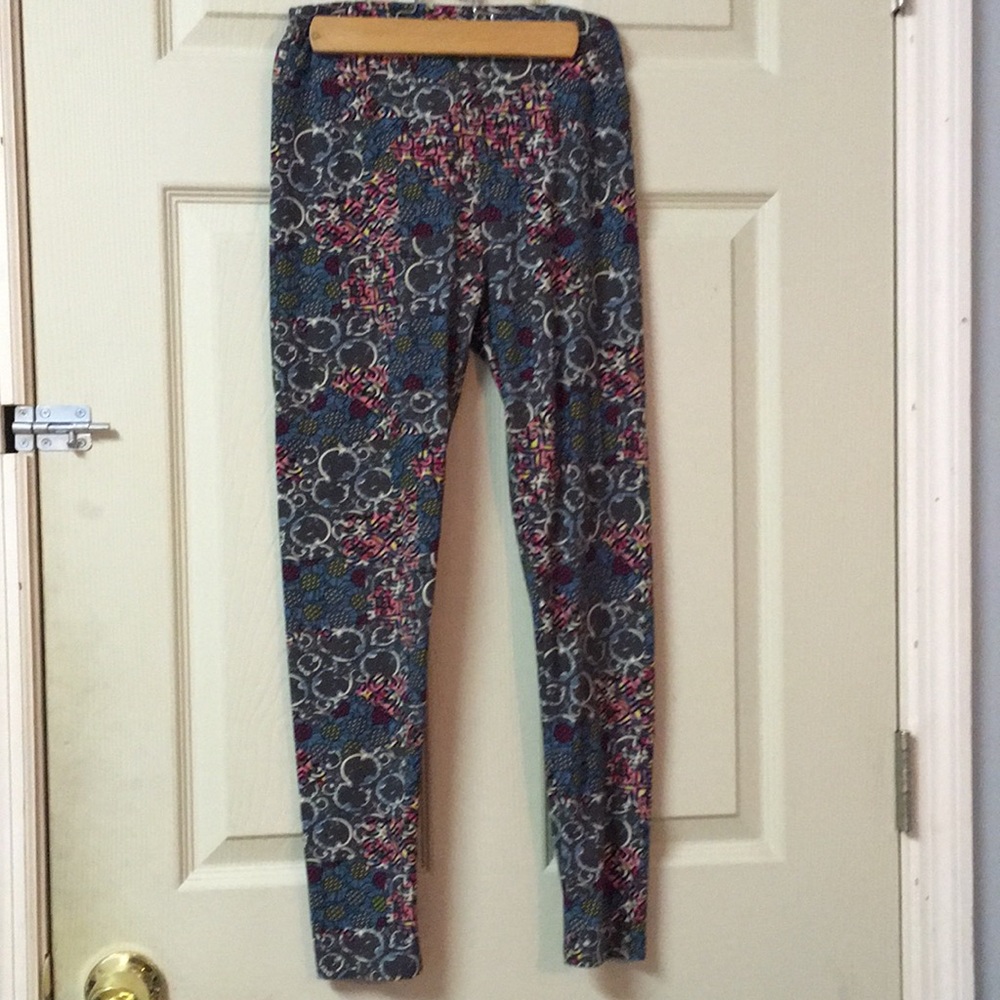 Lularoe Leggings, OSFA only worn once.  3 pairs bundled together for $30